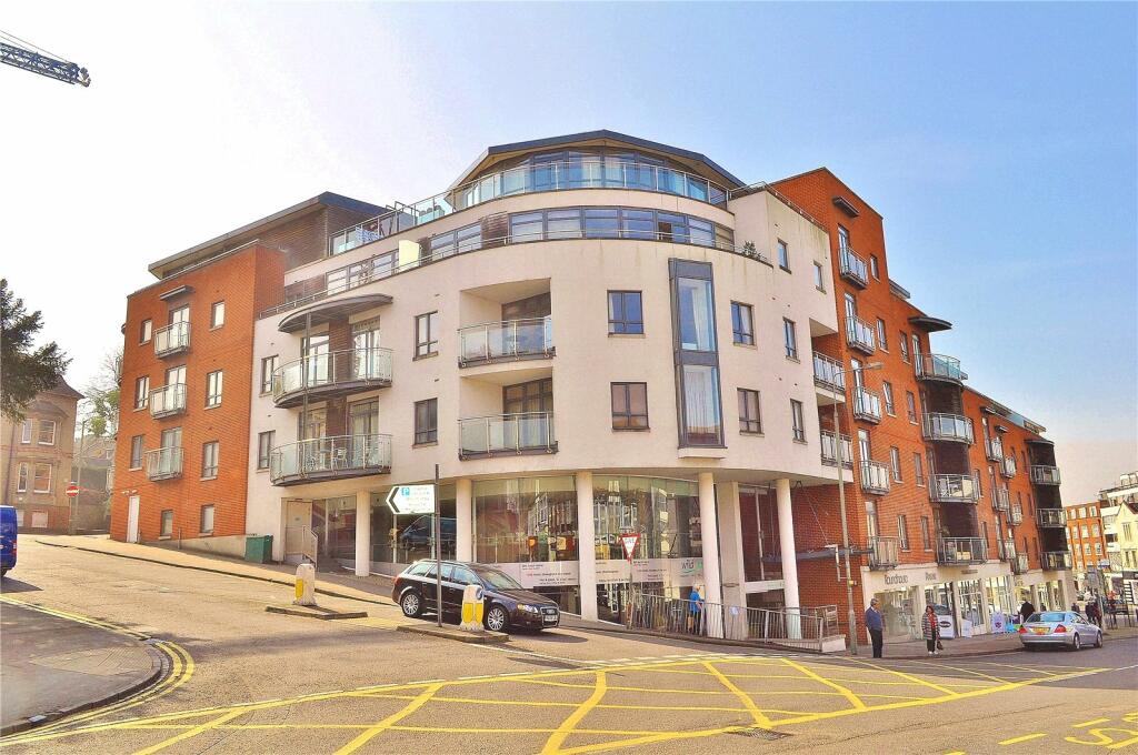 2 bedroom apartment for sale in Trinity Gate, Epsom Road, Guildford, Surrey, GU1