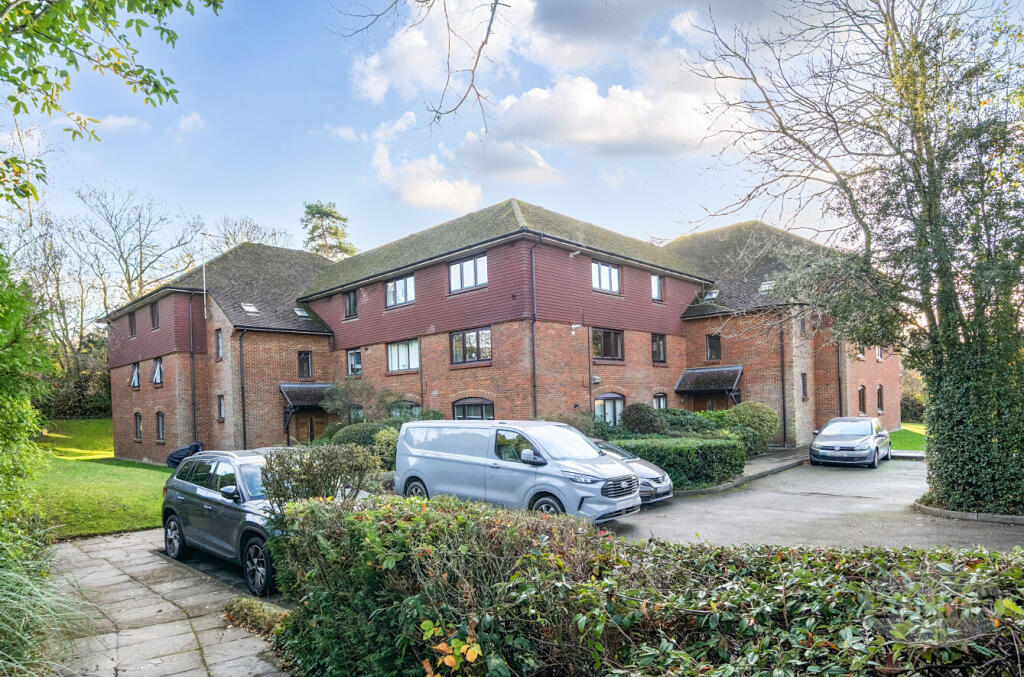Main image of property: Boxgrove Road, Guildford, Surrey, GU1