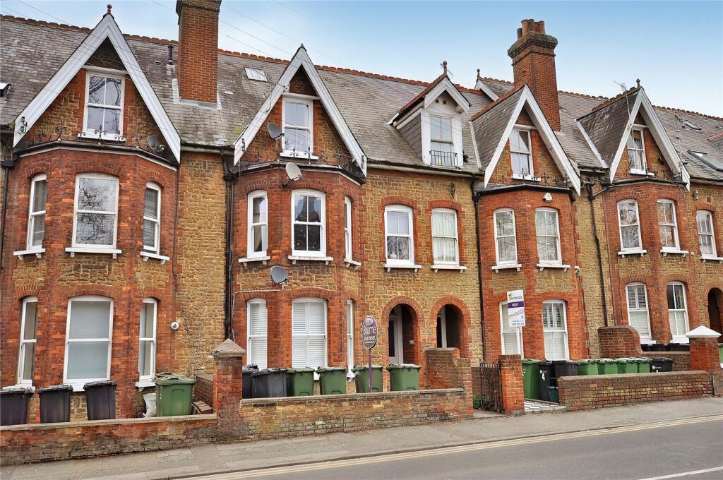 2 bedroom apartment for rent in York Road, Guildford, Surrey, Surrey, GU1