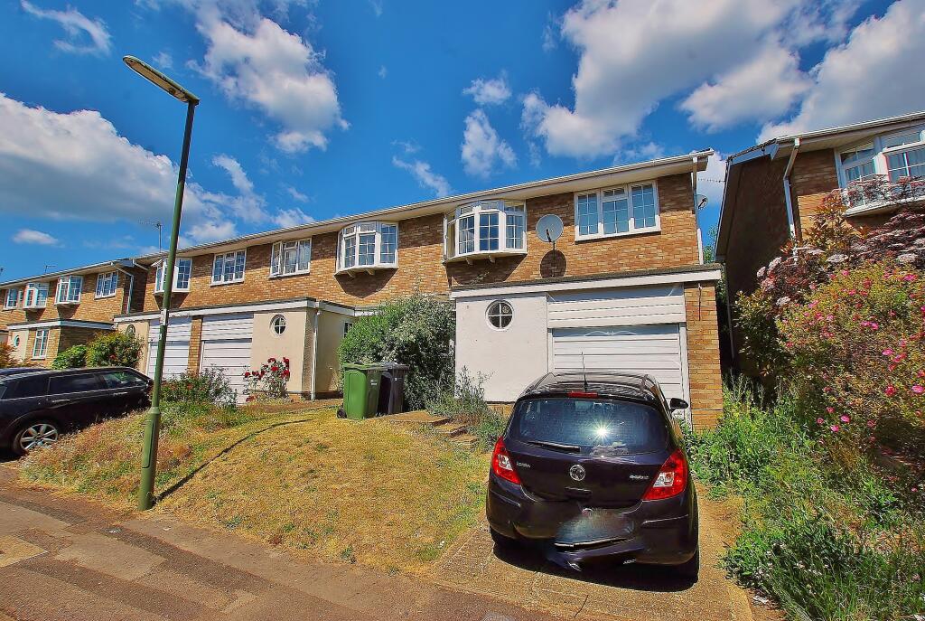 Main image of property: Lynwood, Guildford, Surrey, GU2