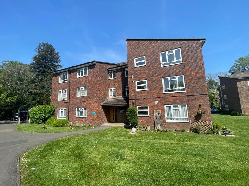 Main image of property: Elgin Gardens, Guildford, Surrey, GU1