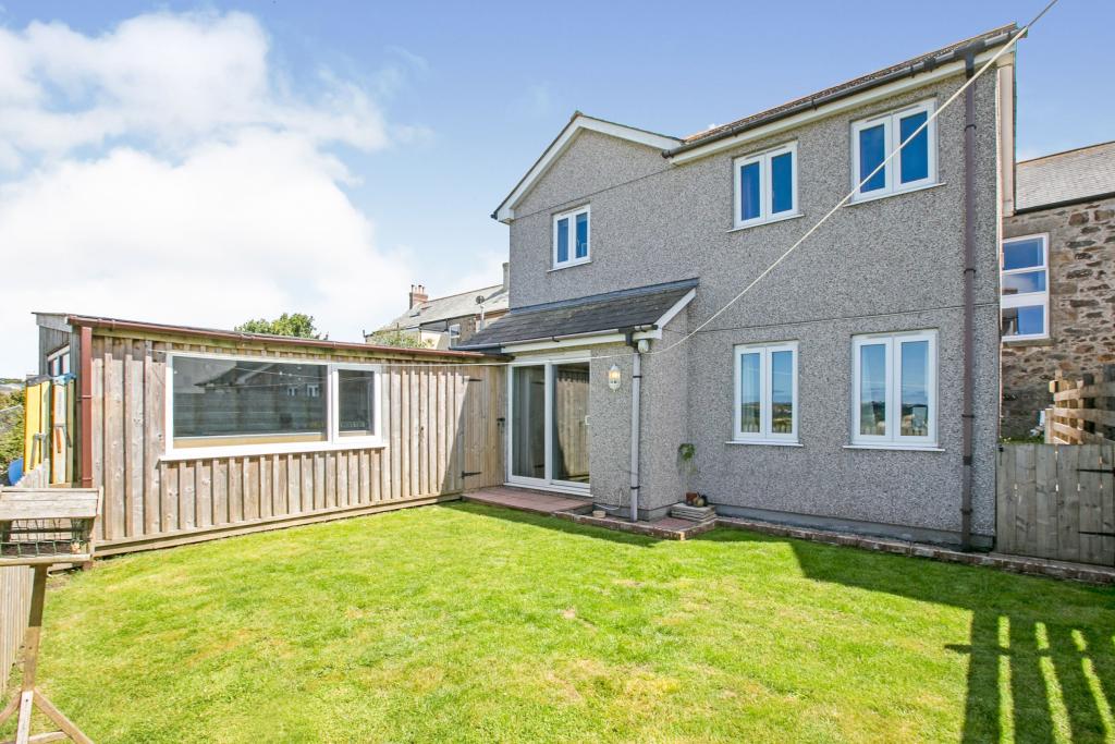3 bedroom detached house for sale in North Country, Redruth, Cornwall, TR16