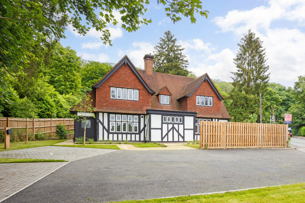 Main image of property: Reigate Hill, Reigate, RH2