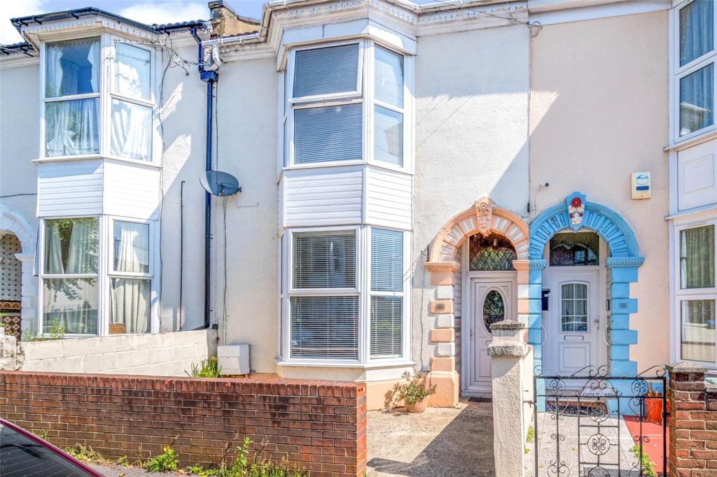 3 bedroom terraced house for sale in Cranbury Avenue, Newtown, Southampton, Hampshire, SO14