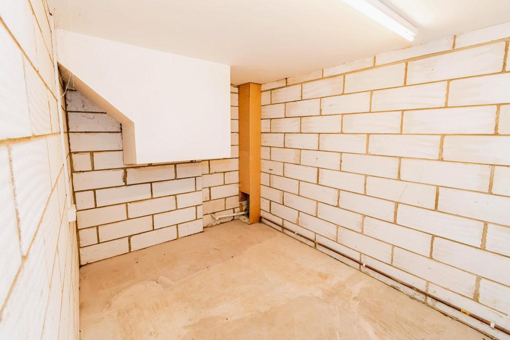 3 bedroom town house for sale in Bath Street, Inner Avenue, Southampton