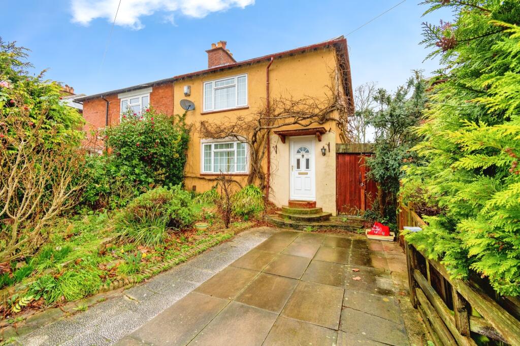 3 bedroom semi-detached house for sale in Mayfield Road, Southampton, Hampshire, SO17