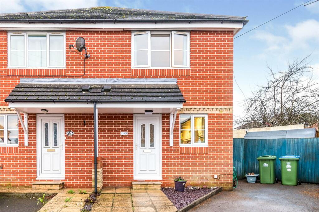 2 bedroom semidetached house for sale in Priory Road, Southampton