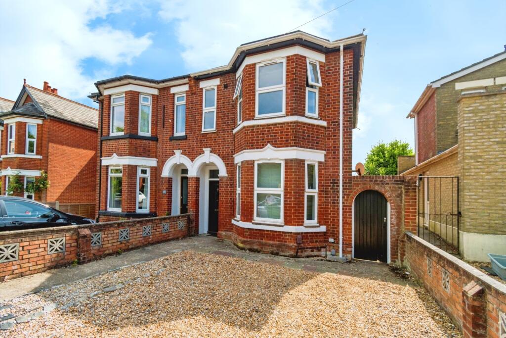 Main image of property: Belmont Road, Polygon, Southampton, Hampshire, SO17