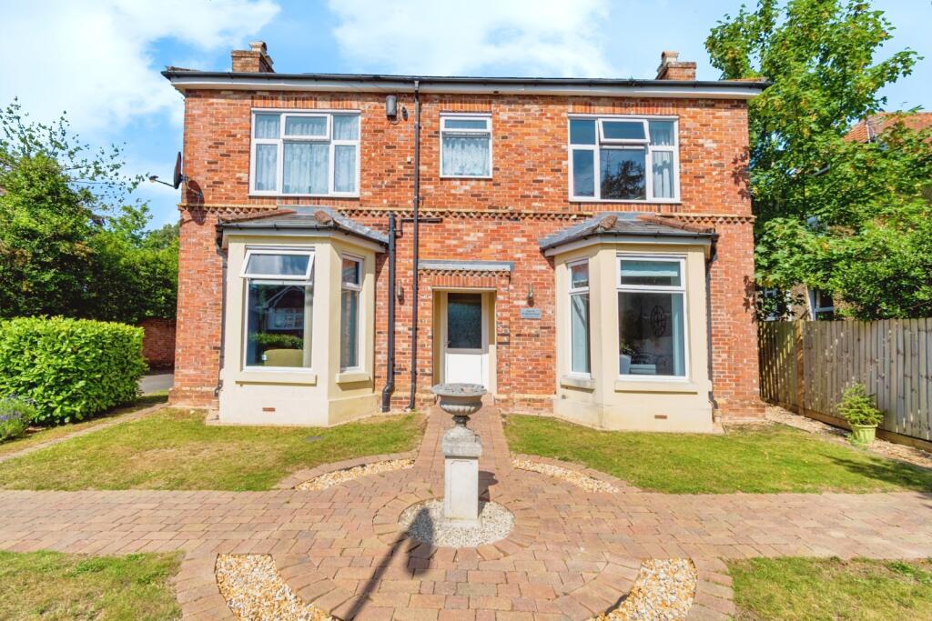 Main image of property: Belmont Road, Southampton, Hampshire, SO17