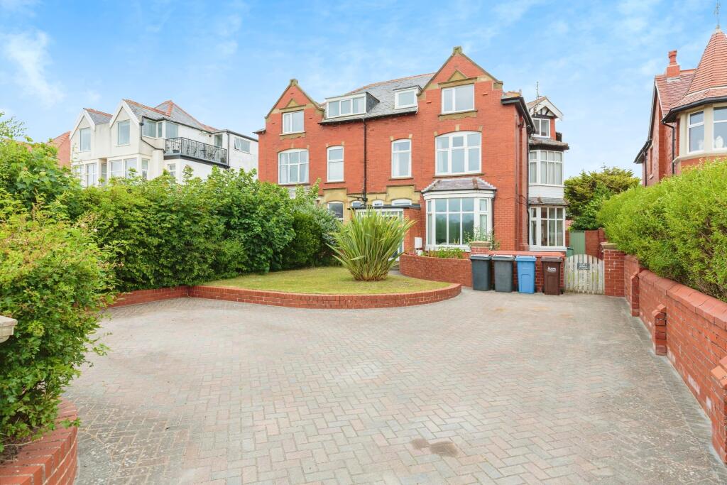 Main image of property: Clifton Drive North, LYTHAM ST. ANNES, Lancashire, FY8