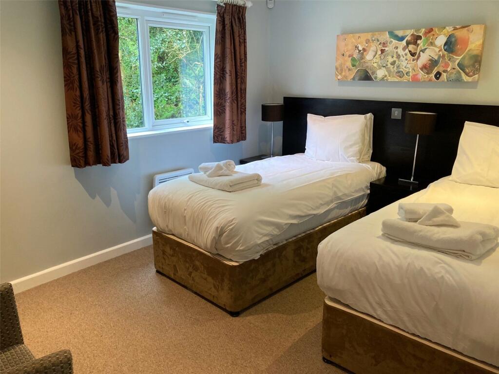 2 bedroom detached house for sale in Pentewan Road, Tregorrick, St