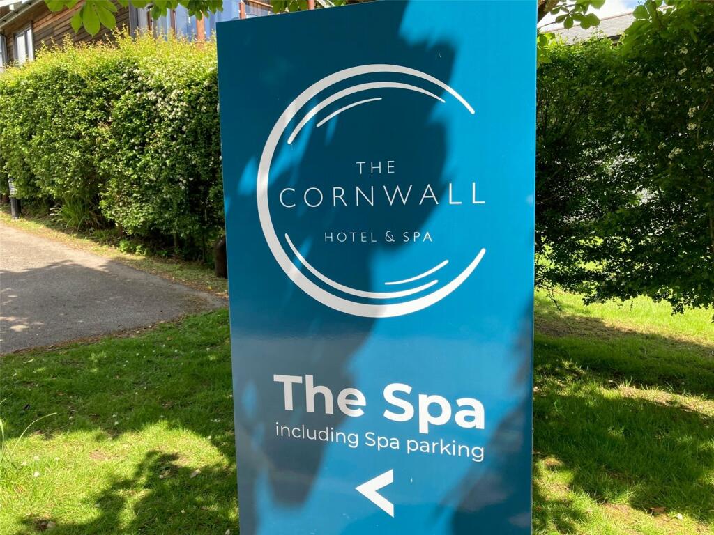 2 bedroom detached house for sale in Pentewan Road, Tregorrick, St