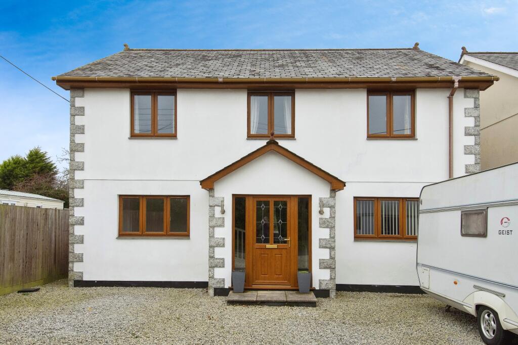 4 bedroom detached house for sale in Molinnis, Bugle, St. Austell