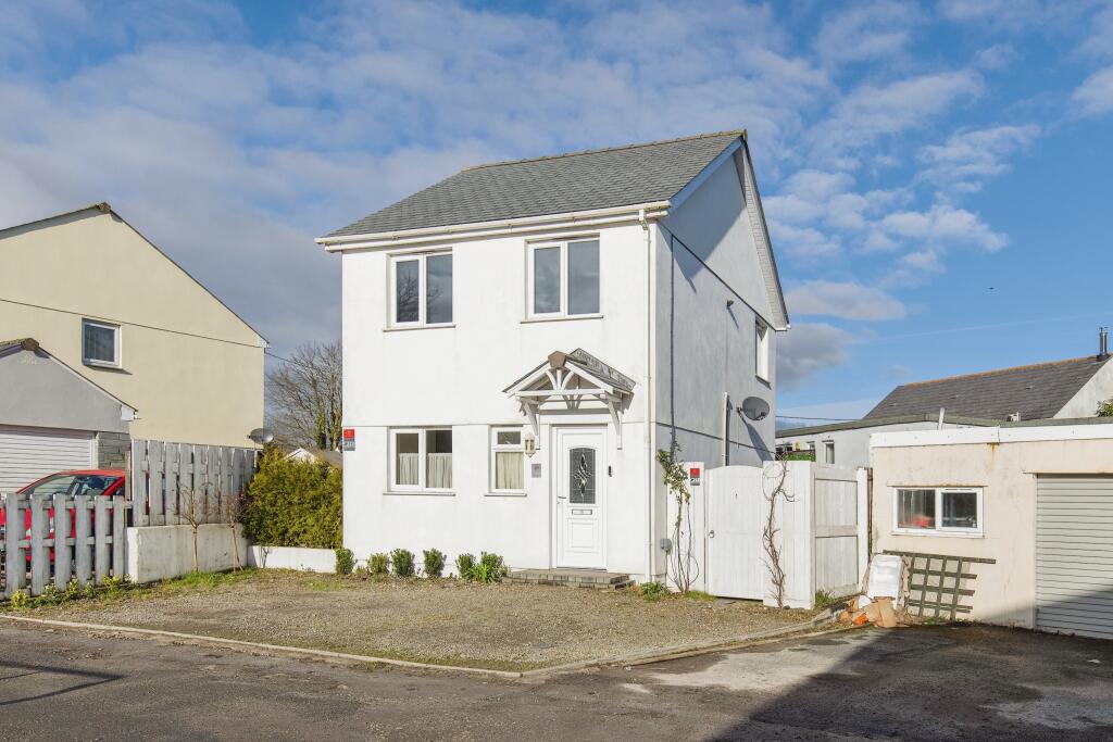 3 bedroom detached house for sale in Park Lane, Bugle, St. Austell