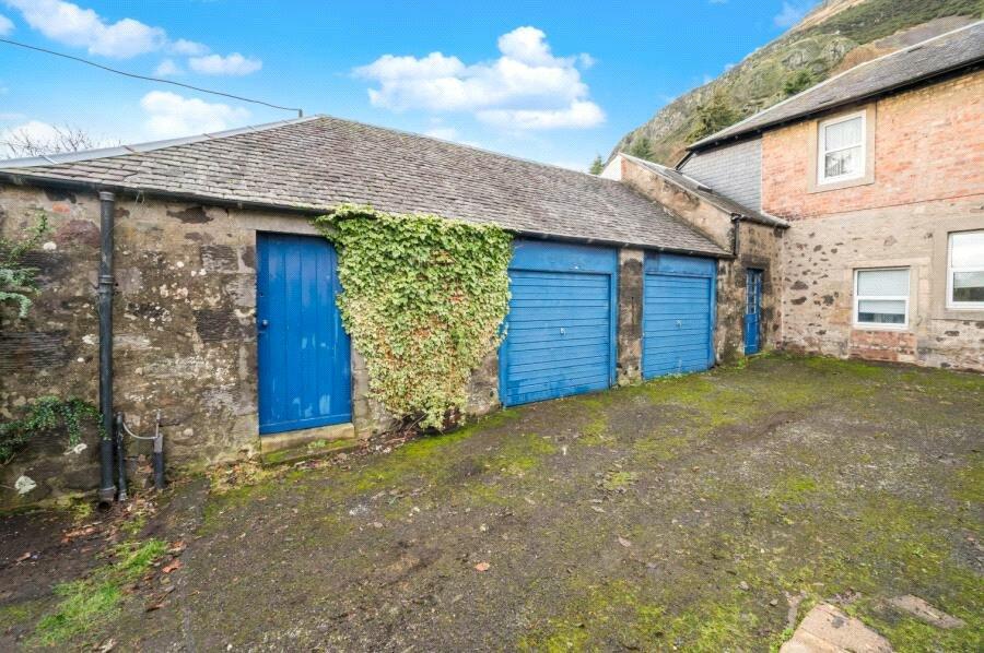 2 bedroom link detached house for sale in Blairlogie, Stirling