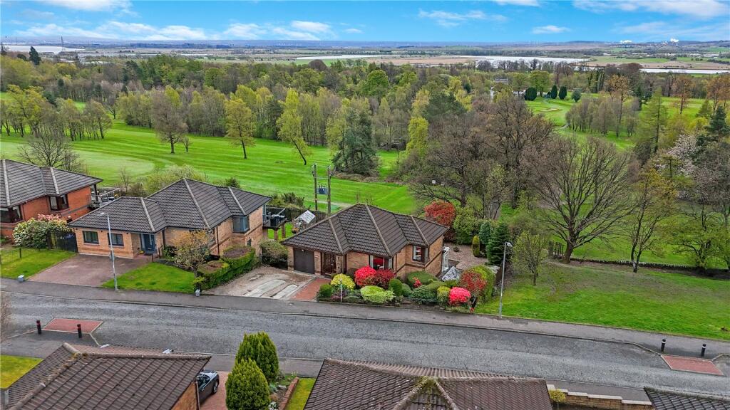 3 bedroom detached house for sale in Ramsey Tullis Drive, Tullibody
