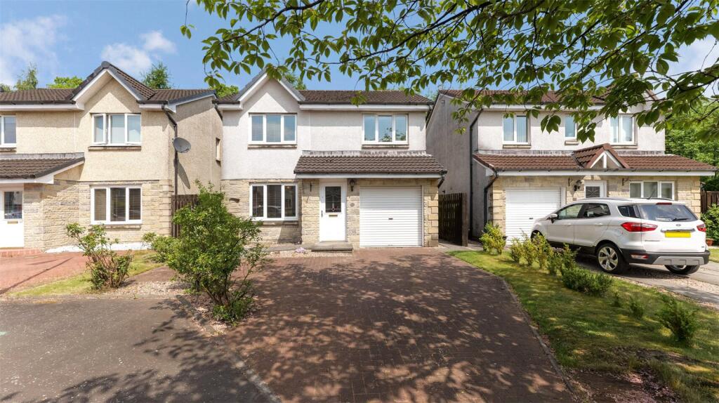 3 bedroom detached house