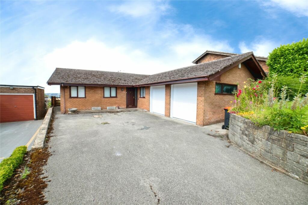 Main image of property: Chesterfield Road, Huthwaite, Sutton-in-Ashfield, Nottinghamshire, NG17