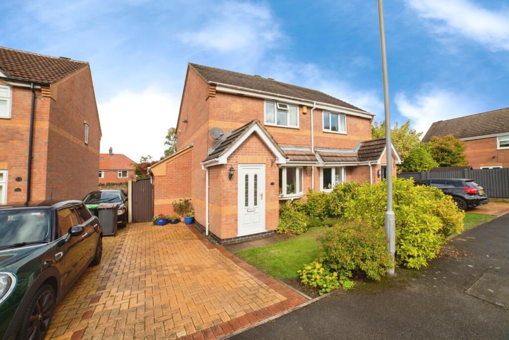 Main image of property: Shawcroft, Sutton-in-Ashfield, Nottinghamshire, NG17