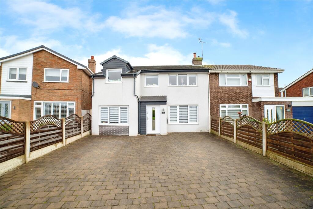 Main image of property: Farndale Road, SUTTON-IN-ASHFIELD, Nottinghamshire, NG17