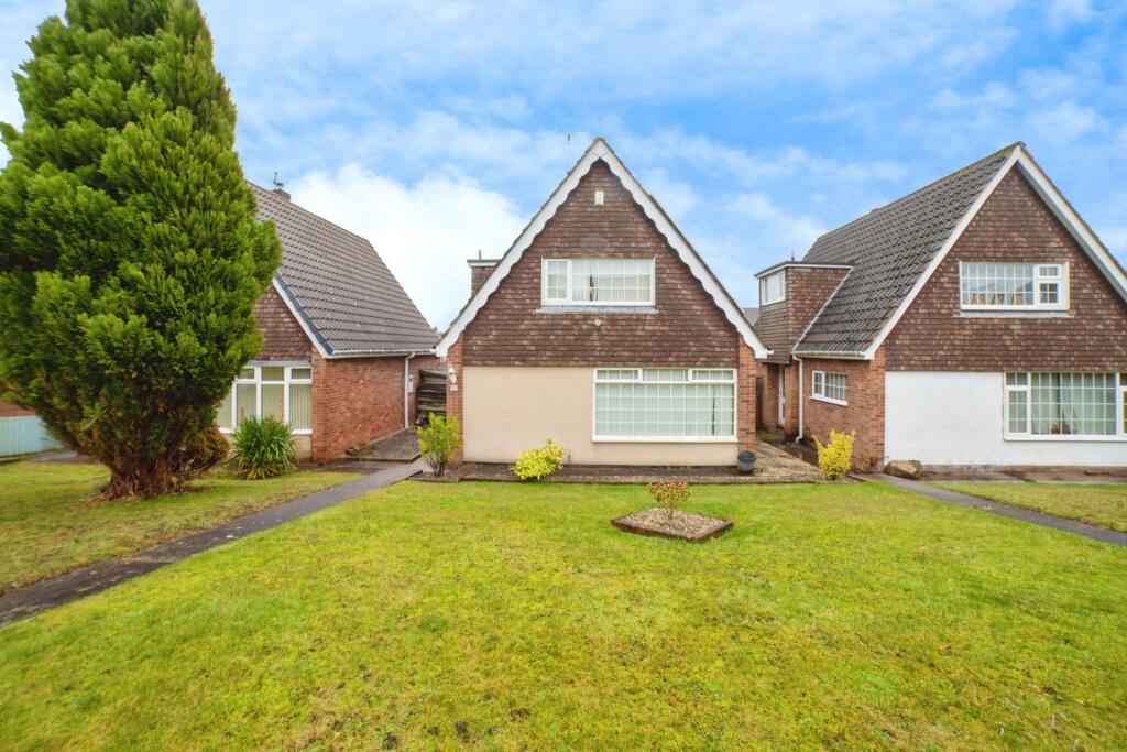 Main image of property: Foxhill Close, Sutton-in-Ashfield, Nottinghamshire, NG17