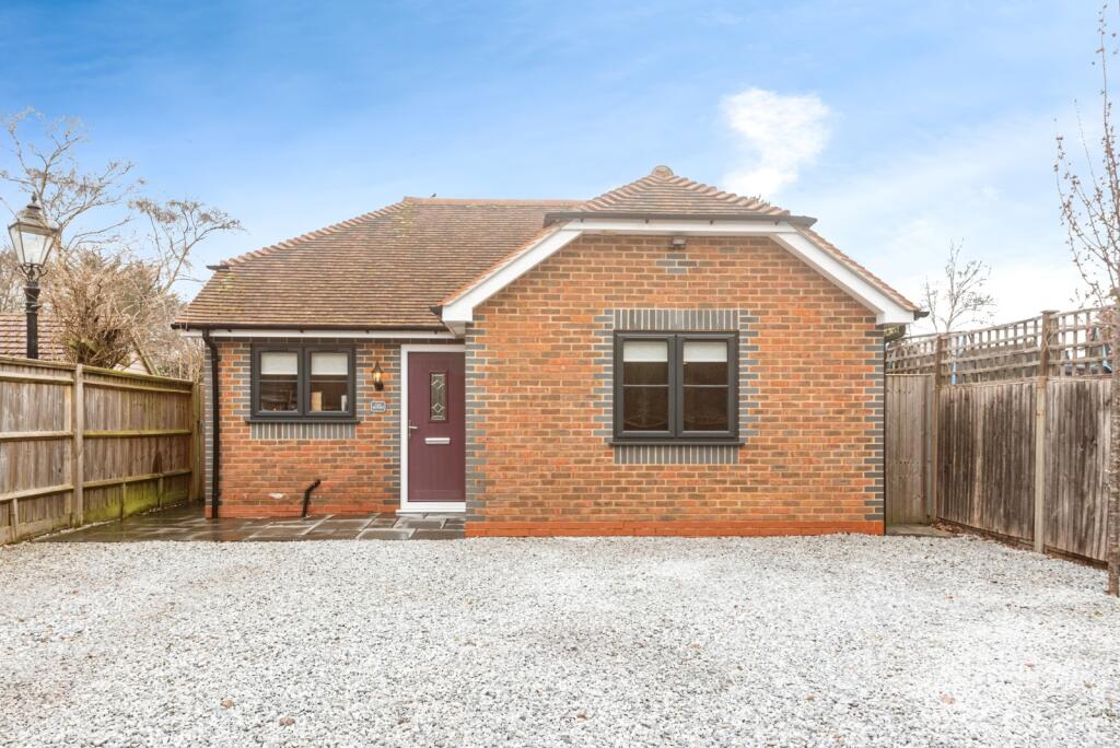 Main image of property: Pelican Road, Pamber Heath, Tadley, Hampshire, RG26