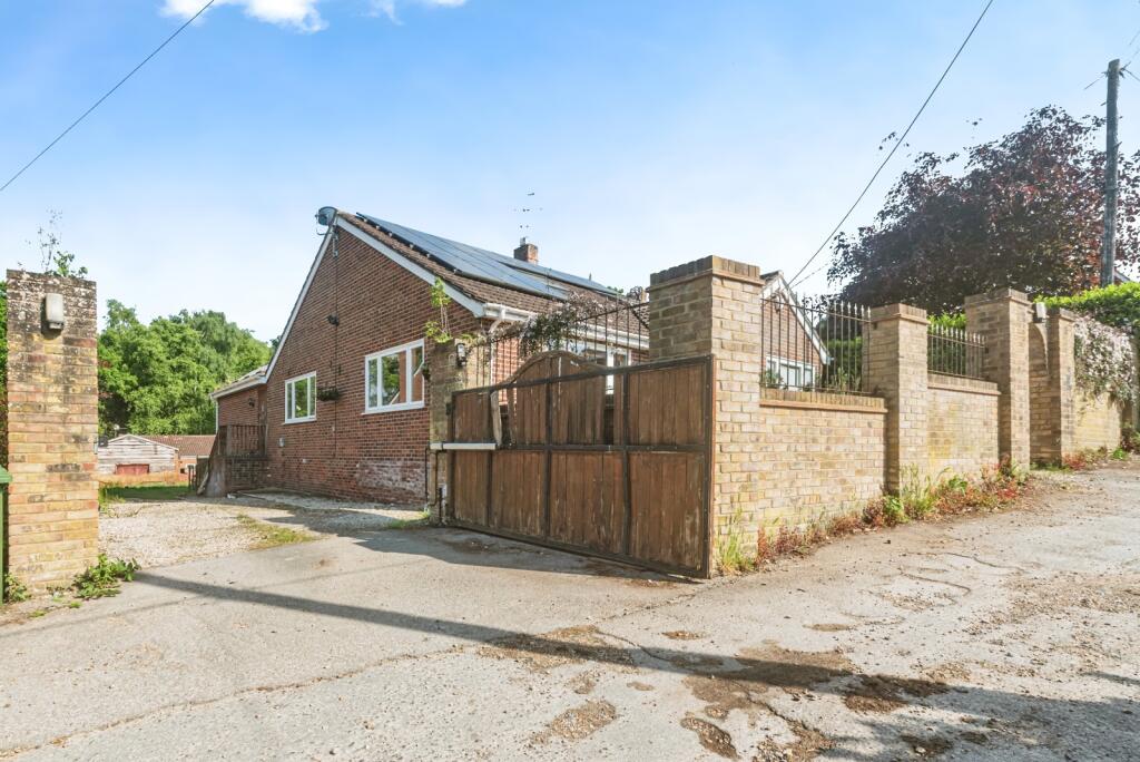 Main image of property: Sandy Lane, TADLEY, Hampshire, RG26