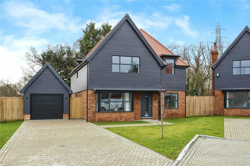 4 bedroom detached house for sale in Willow Lane, Paddock Wood
