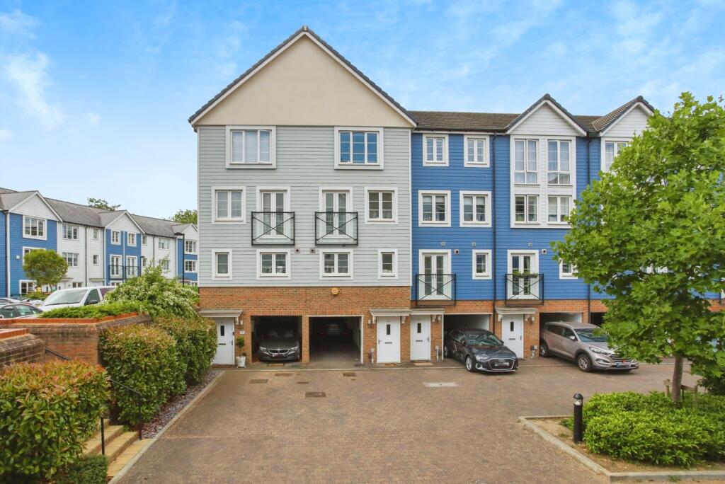 Main image of property: Crabapple Road, Tonbridge, Kent, TN9