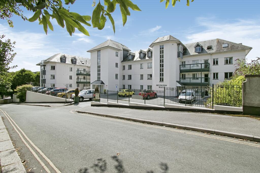 2 bedroom flat for sale in Devington Hall, Agar Road, Truro, Cornwall, TR1