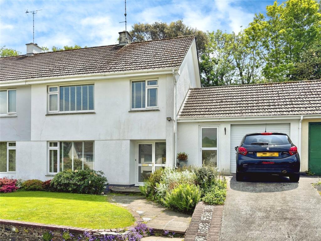 Main image of property: Bosvean Gardens, Truro, Cornwall, TR1