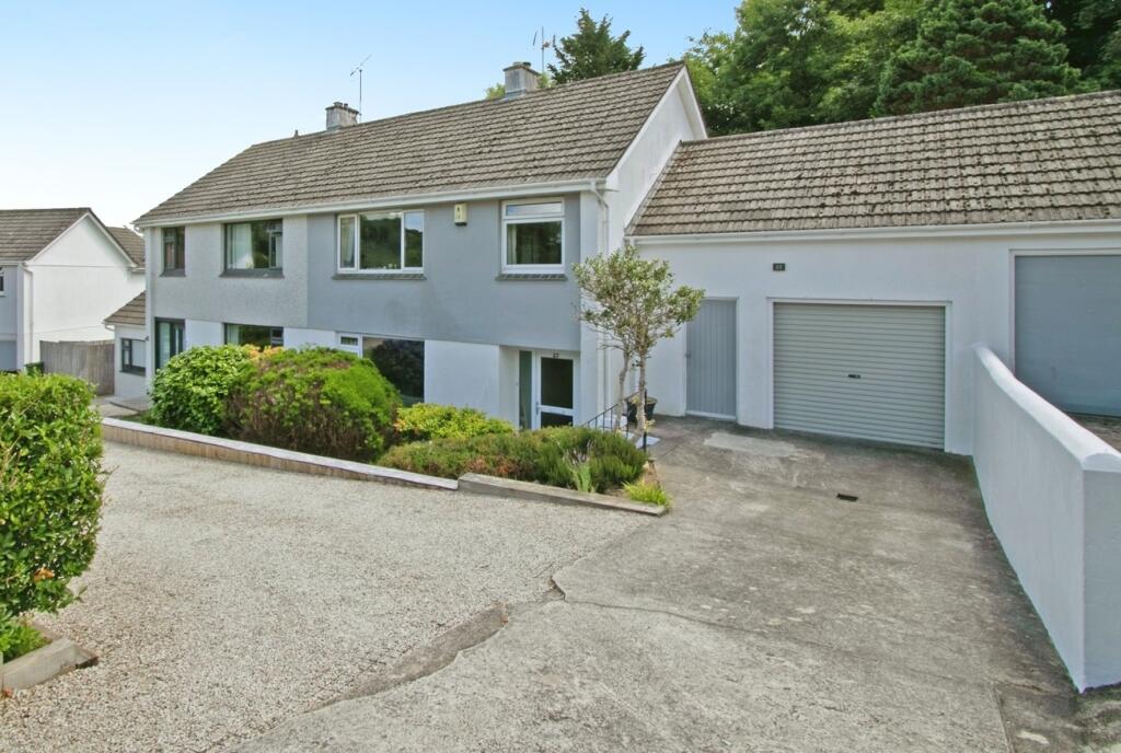 Main image of property: Bosvean Gardens, Truro, Cornwall, TR1
