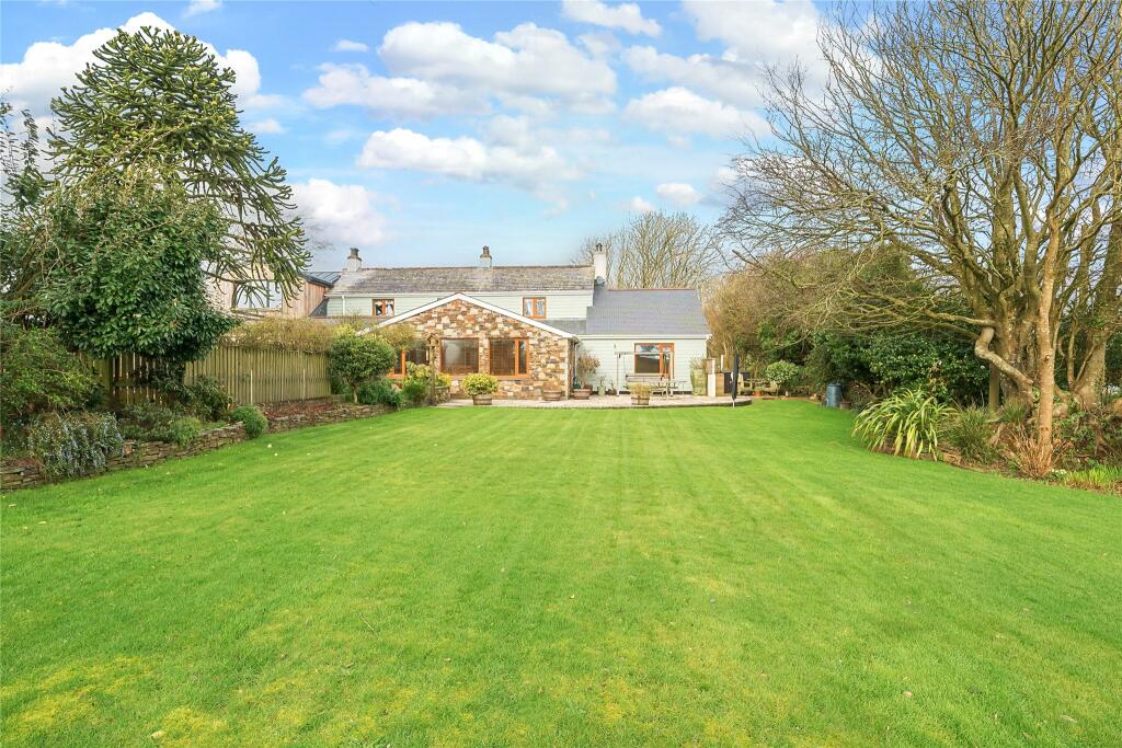 4 bedroom house for sale in Trelyon, Grampound Road, Truro, Cornwall, TR2