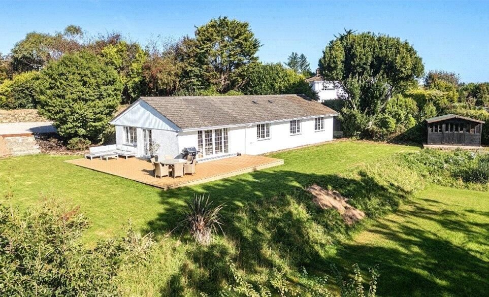 Main image of property: Maenporth Road, Maenporth, Falmouth, Cornwall, TR11