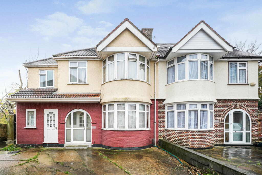 Main image of property: Nelson Gardens, Hounslow, TW3
