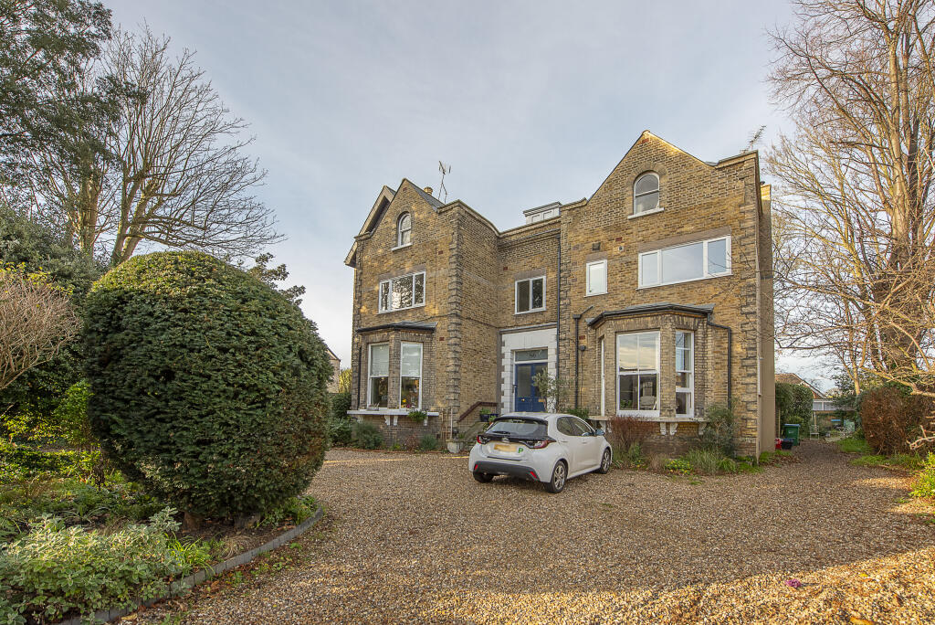 Main image of property: Hampton Road, Twickenham, TW2