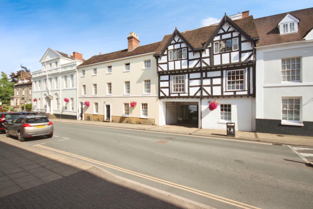 Additional property image - Neville Court, Castle Lane, Warwick, Warwickshire, CV34