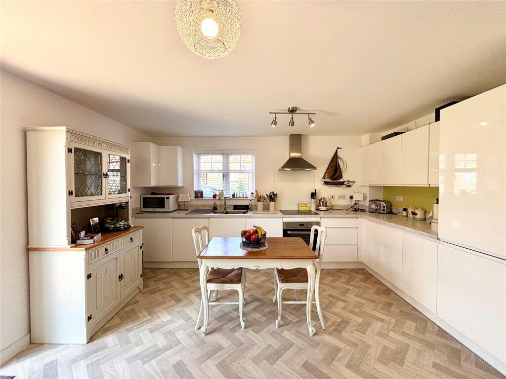 Additional property image - Barnett Drive, Hampton Magna, Warwick, Warwickshire, CV35