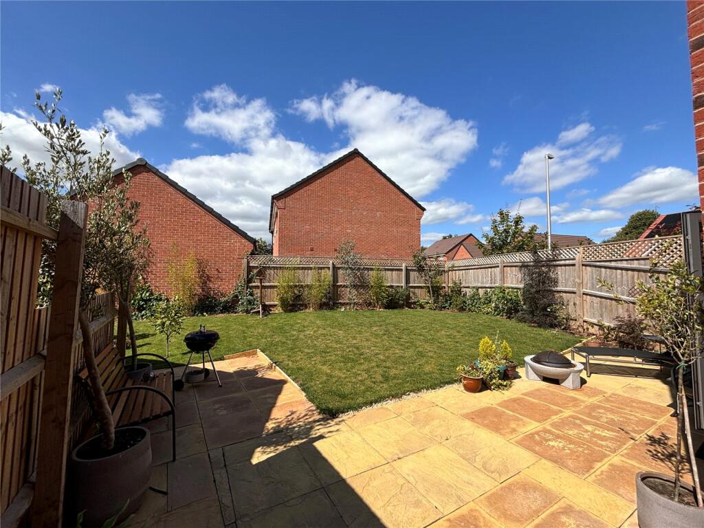 Additional property image - Barnett Drive, Hampton Magna, Warwick, Warwickshire, CV35