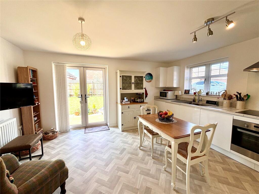 Additional property image - Barnett Drive, Hampton Magna, Warwick, Warwickshire, CV35