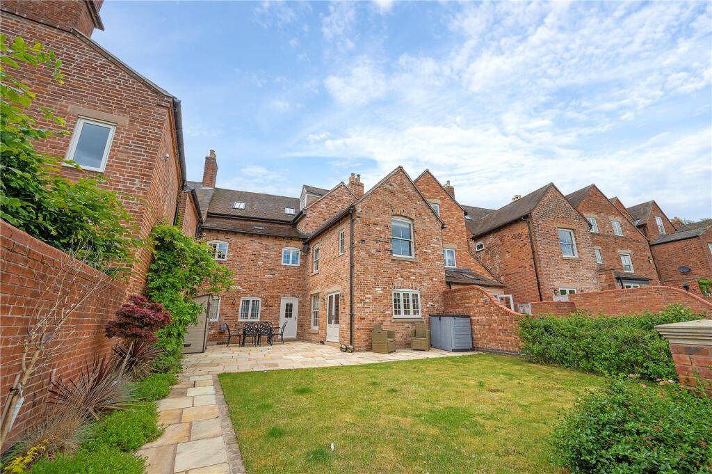 Additional property image - Northgate Street, Warwick, CV34