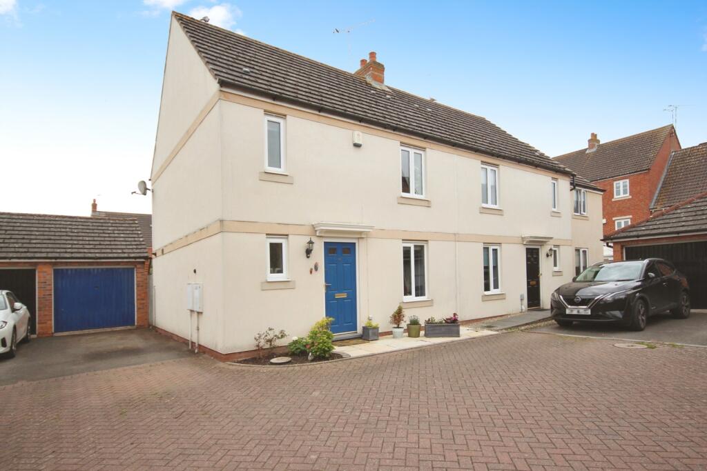 Main image of property: Othello Avenue, Heathcote, Warwick, CV34