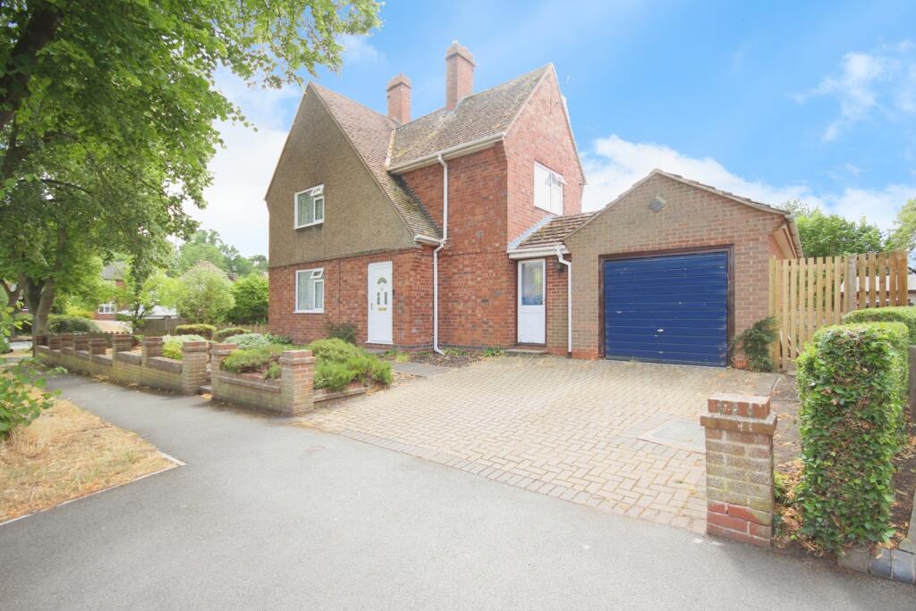 Main image of property: St. Laurence Avenue, Warwick, Warwickshire, CV34