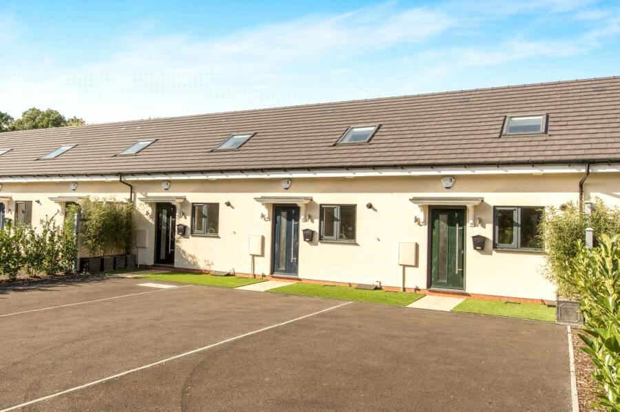 Main image of property: Hatton Grange, Brownley Green Lane, Hatton, Warwickshire, CV35