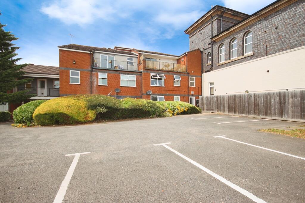 Main image of property: Landor Road, Warwick, Warwickshire, CV34