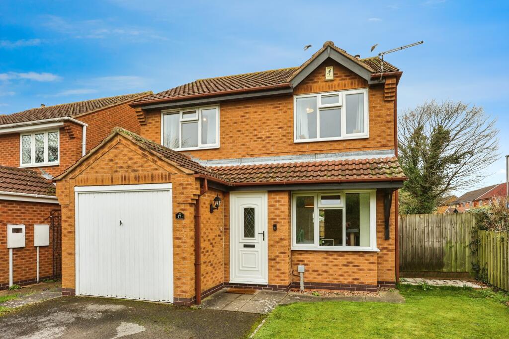 3 bedroom detached house for sale in Millbeck Close, Gamston