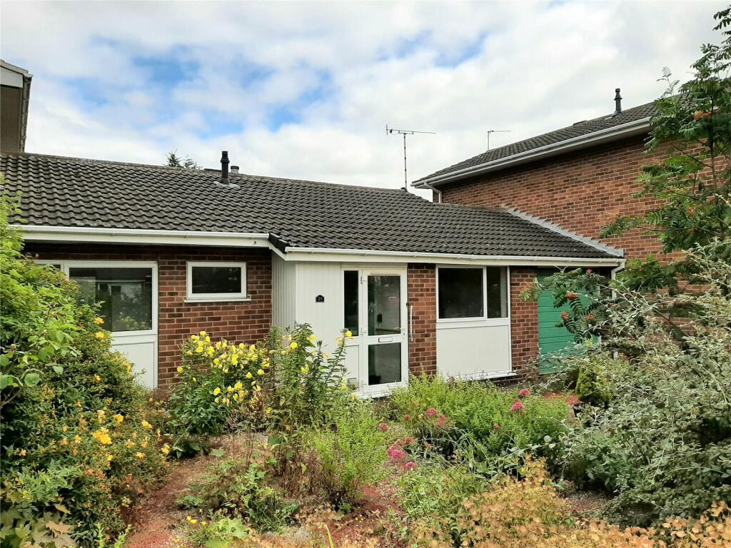 Main image of property: Dale Close, West Bridgford, Nottingham, Nottinghamshire, NG2