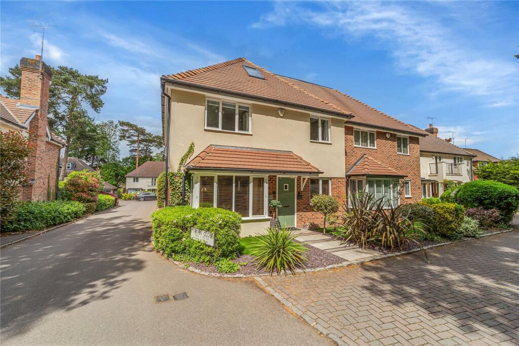 Main image of property: Pyrian Close, Woking, Surrey, GU22
