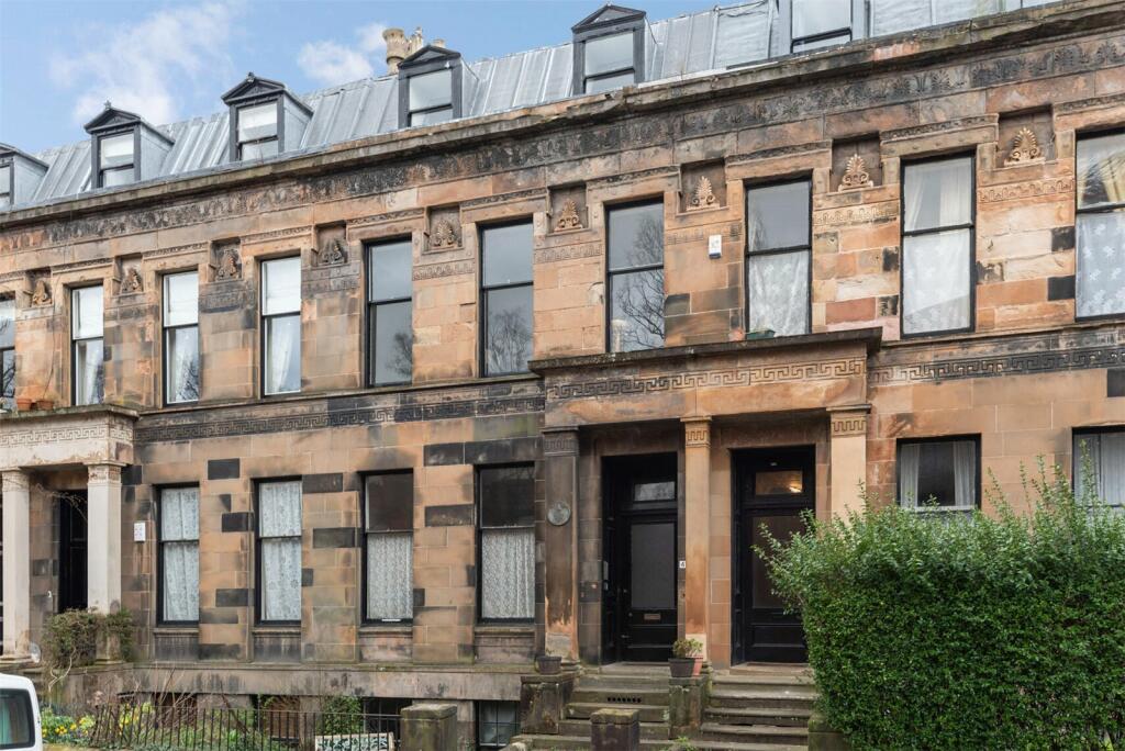 2 bedroom flat for sale in Oakfield Avenue, Hillhead, Glasgow, G12