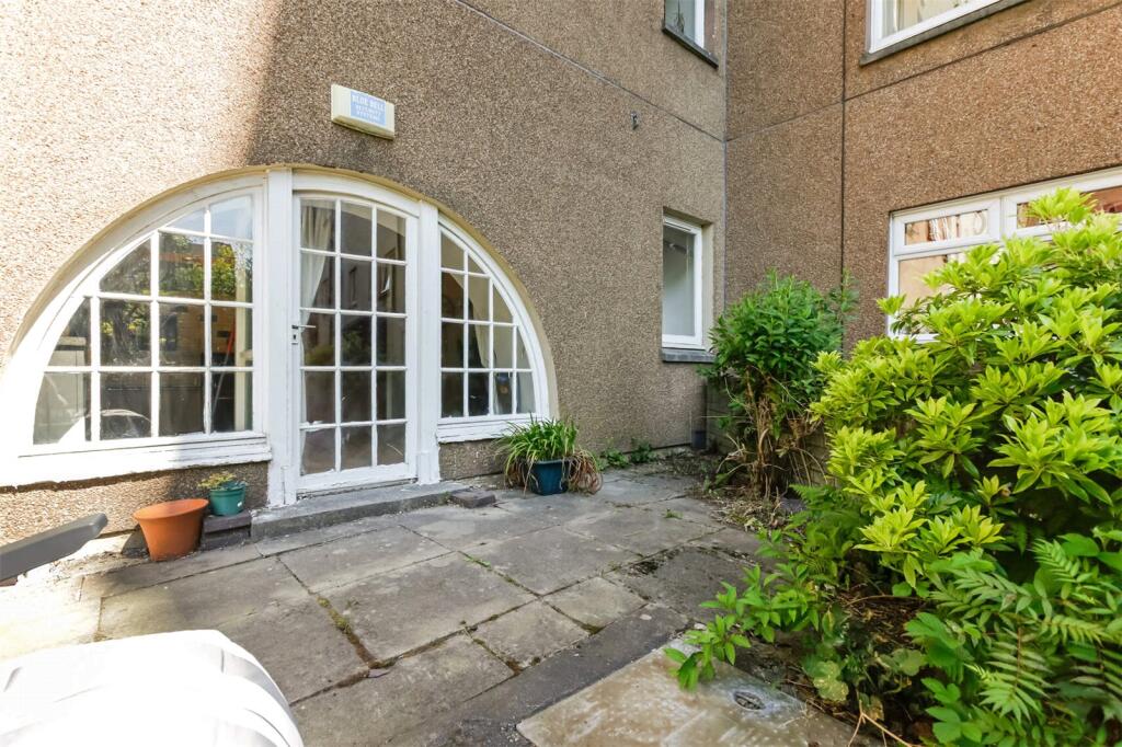 Main image of property: Kent Road, Charing Cross, Glasgow, G3
